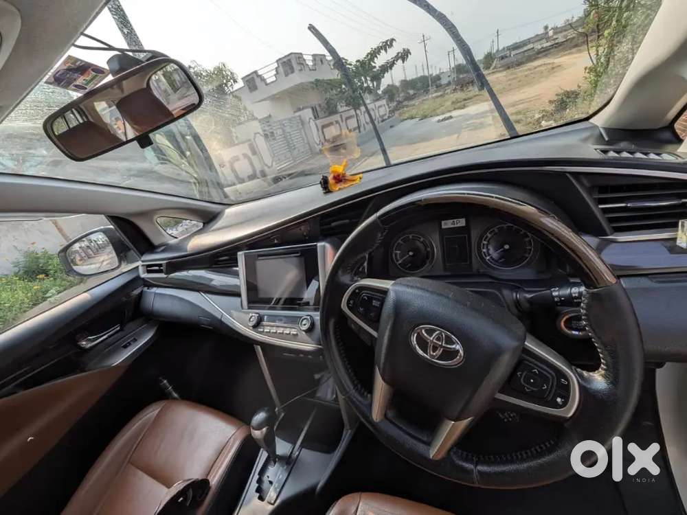 Toyota Innova Crysta 2019