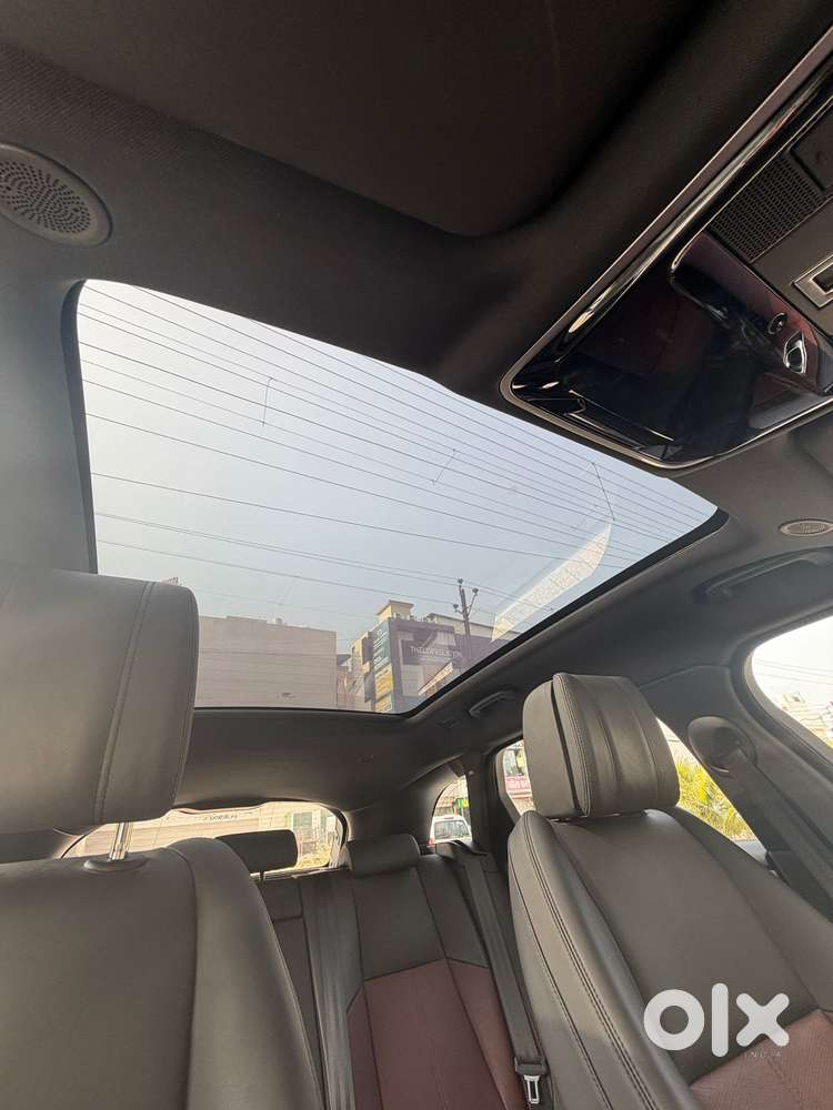 Land Rover Range Velar D180 R-dynamic Hse, 2024, Diesel