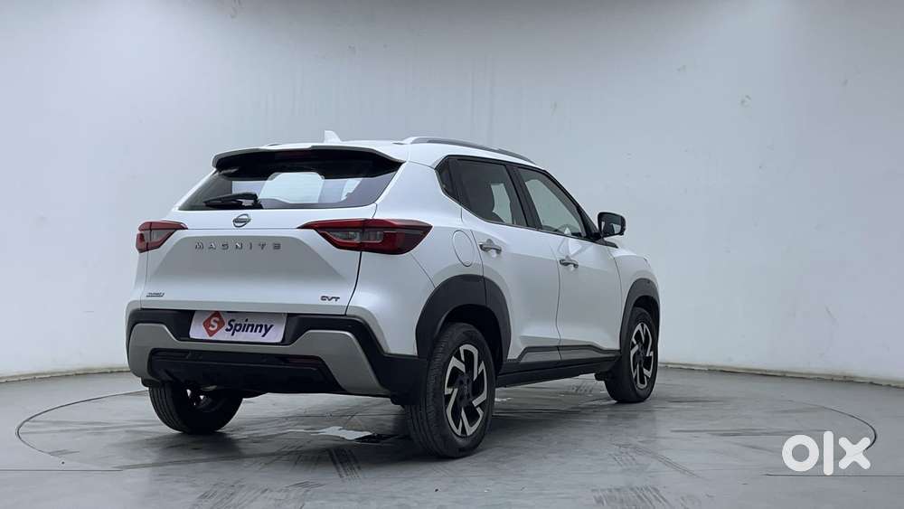 Nissan Magnite 1.0 Xv Premium Turbo Cvt (o), 2022, Petrol