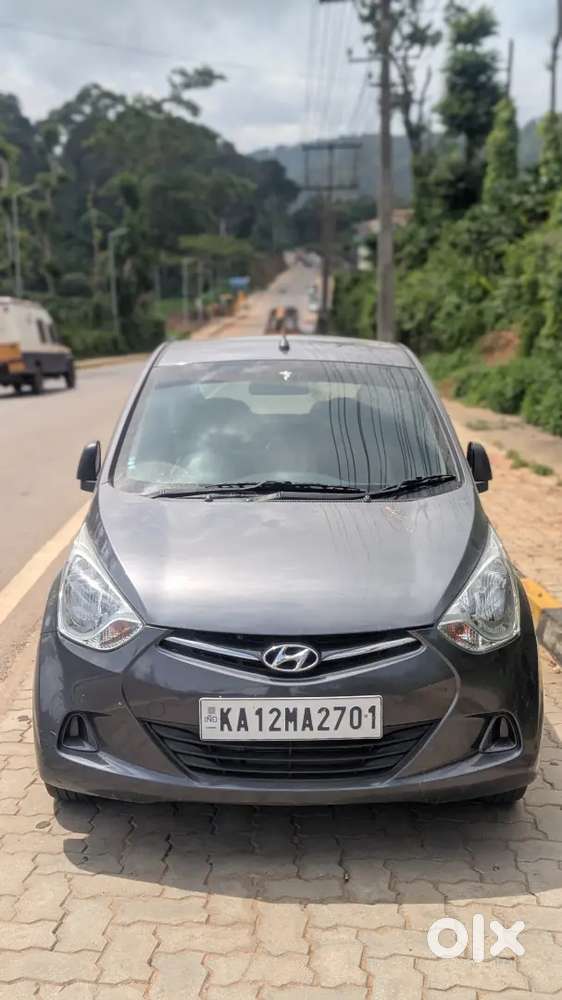 Hyundaieon 2018 Petrol 83776km Driven With All Genuine Showroom Histor
