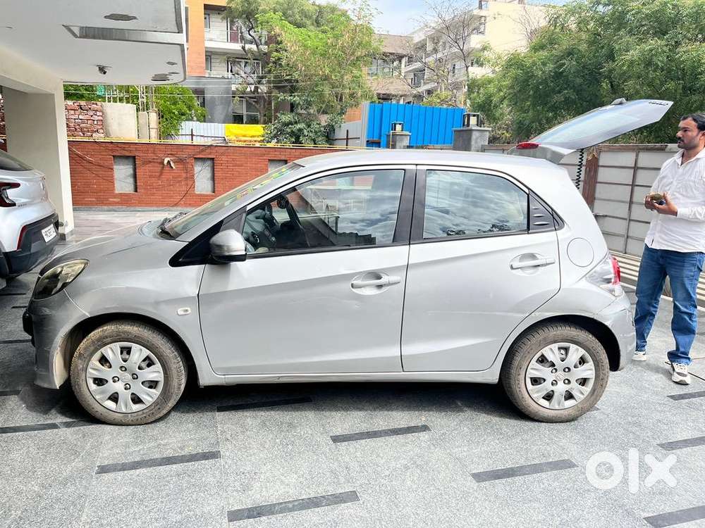 Honda Brio 2015 Petrol Well Maintained