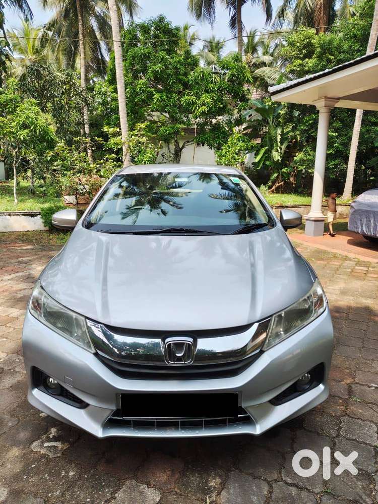Honda City V (manual) 2014