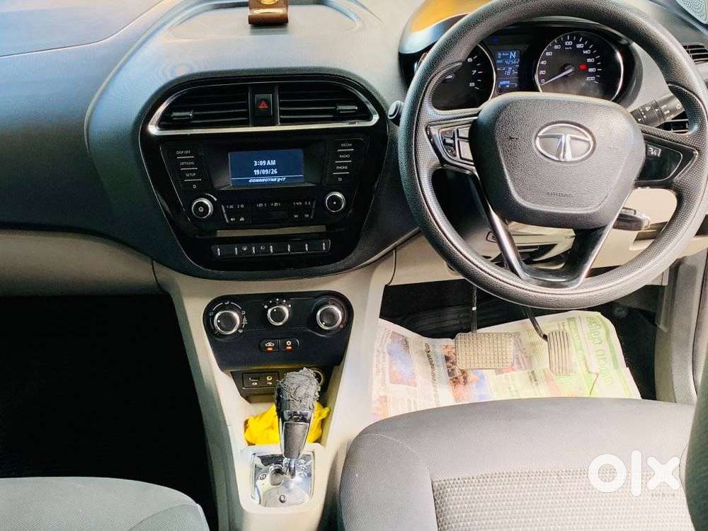 Tata Tiago Xza, 2018, Petrol