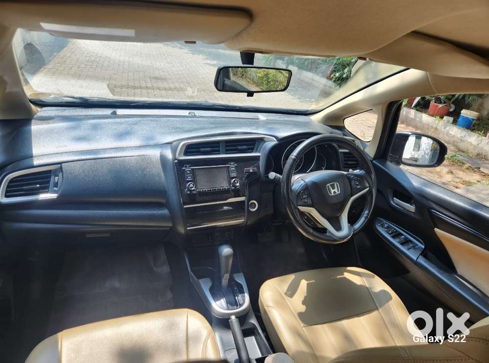 Honda Jazz V At Privilege, 2019, Petrol