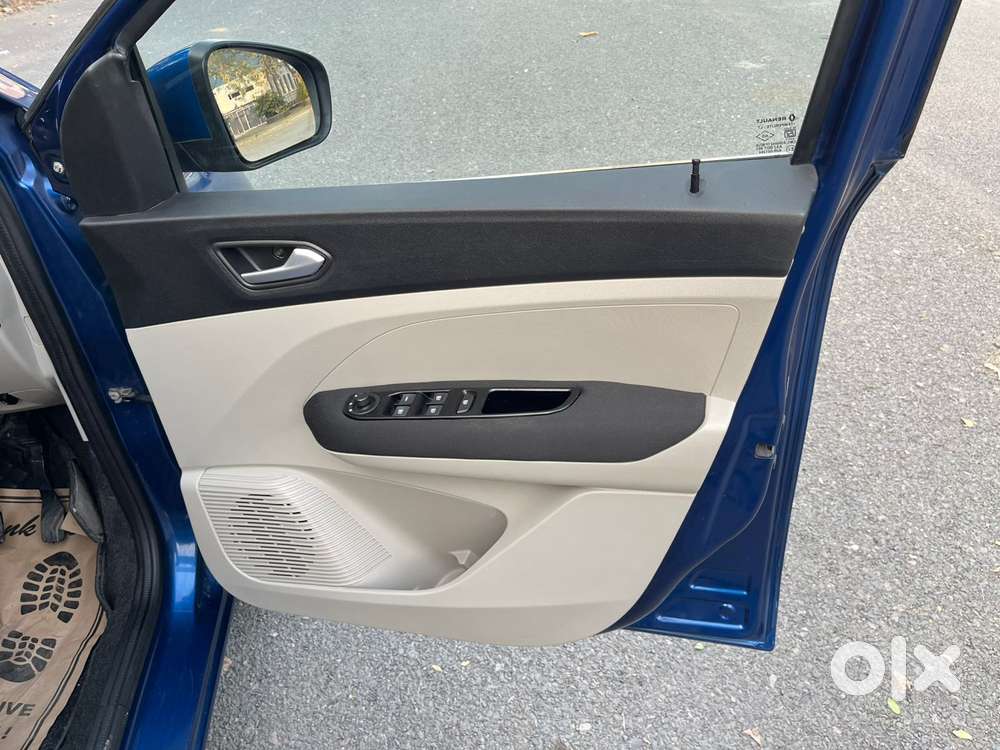 Renault Triber Rxz, 2020, Petrol