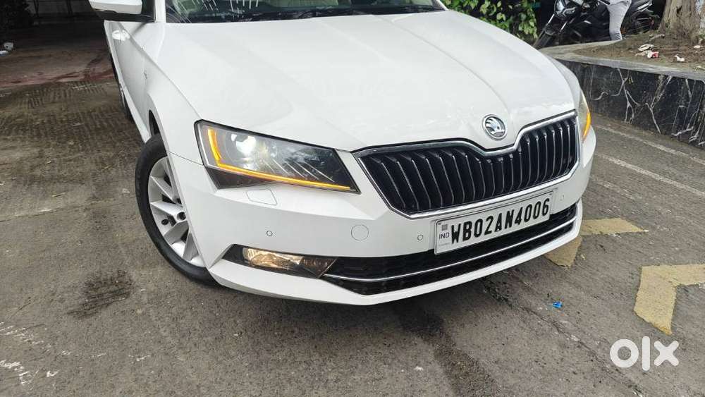 Skoda Superb 2.0 Tsi At L&k, 2018, Petrol