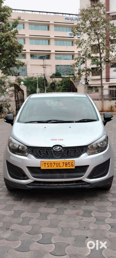 Mahindra Marazzo M2 8str, 2022, Diesel