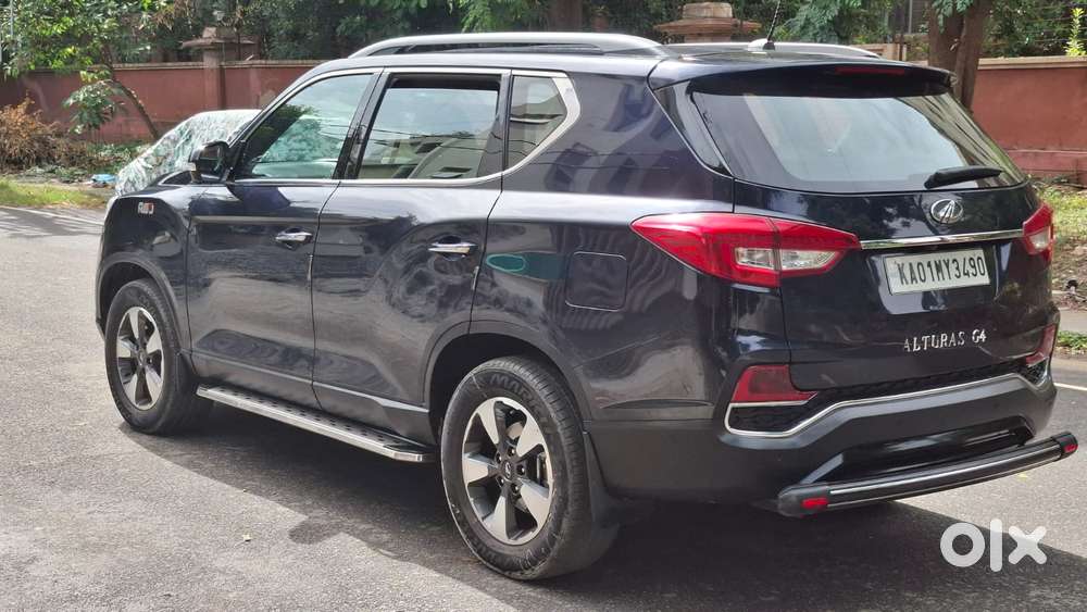 Mahindra Alturas G4 4x2 At, 2022, Diesel