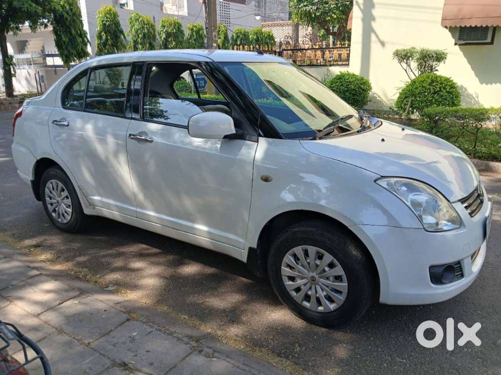Maruti Suzuki Swift Dzire 1.2 Vxi Bsiv, 2010, Petrol