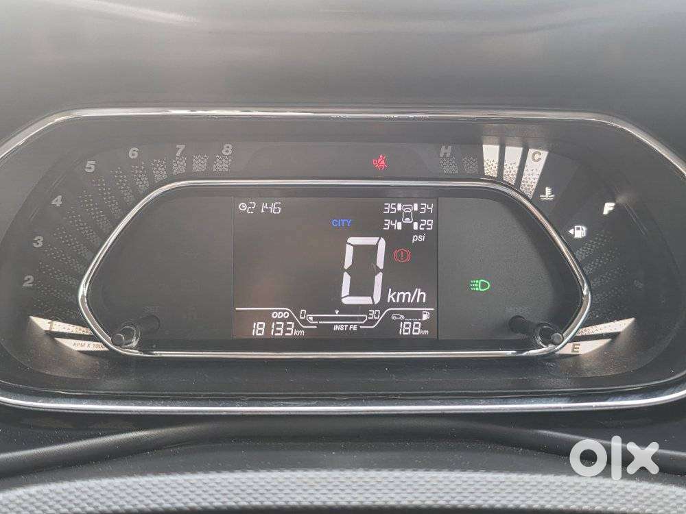 Tata Nexon Xz Plus (hs), 2022, Petrol