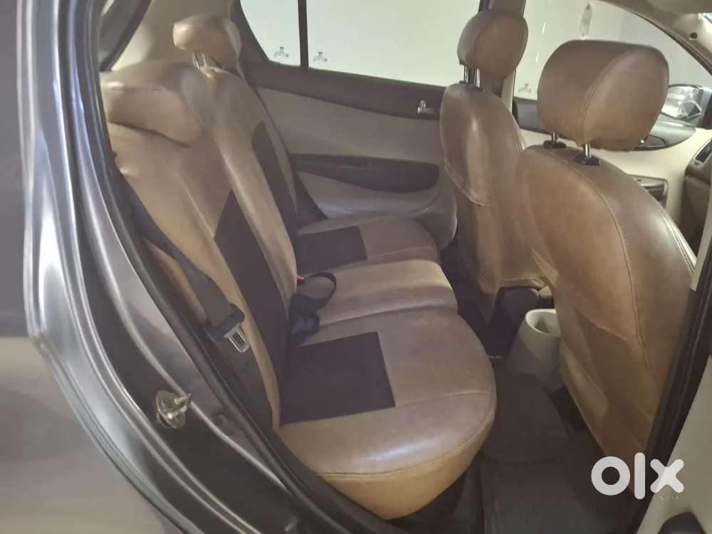 Hyundai I20 Sportz 2012 Model
