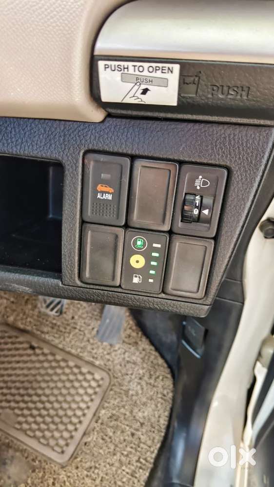 Maruti Suzuki Wagon R Vxi Amt Opt, 2014, Cng & Hybrids
