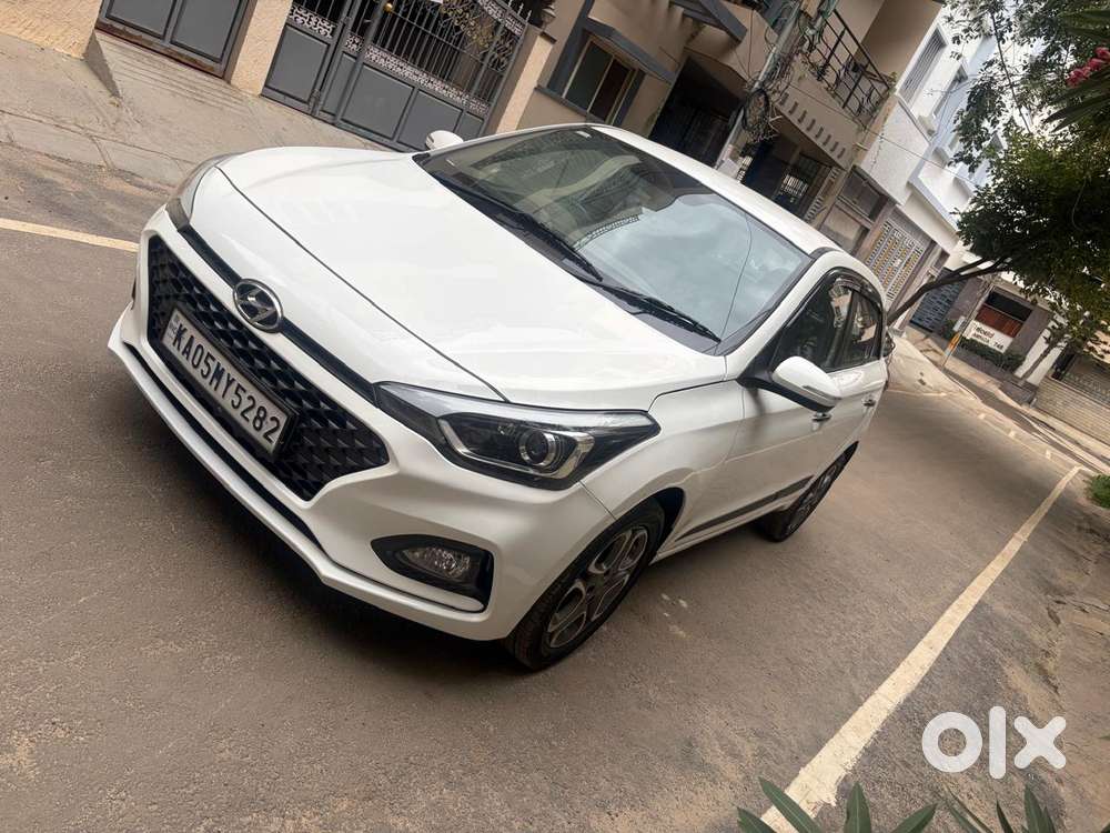 Hyundai I20 Asta (o) 1.2 Mt, 2019, Petrol