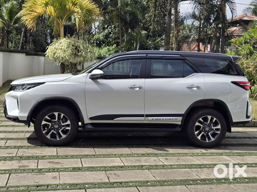 Toyota Fortuner 2025 Diesel Legender