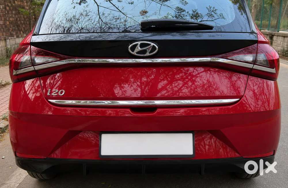 Hyundai I20 Asta (o) 1.2 Mt, 2022, Petrol