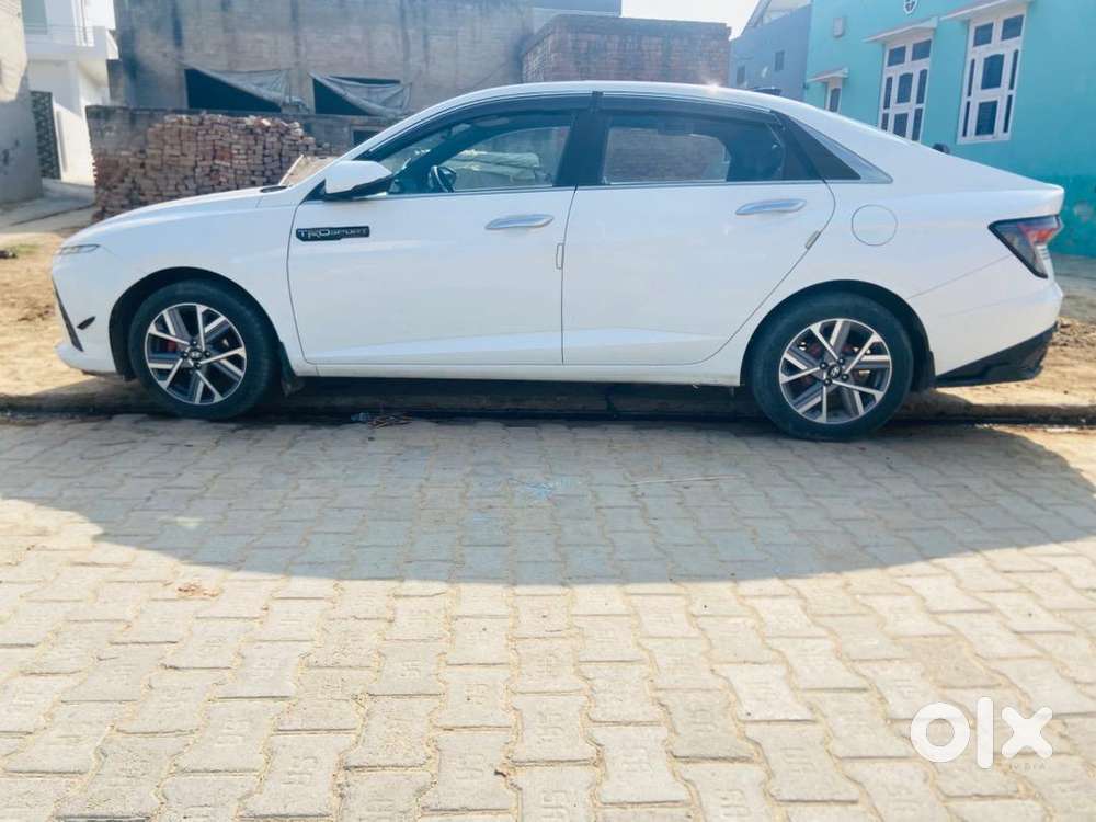 Hyundai Verna 2023 Petrol Top Model 61000 Km Driven .