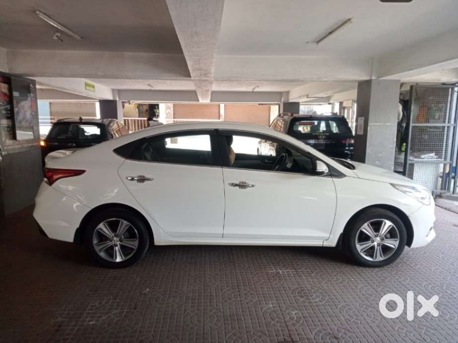 Hyundai Verna 1.5 Sx Petrol Mt, 2019, Petrol