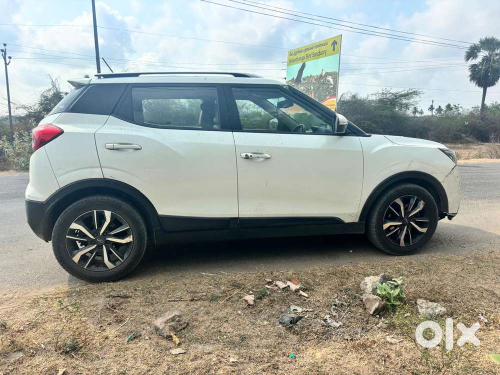 Mahindra Xuv300 W8 1.5 Diesel Dual Tone, 2019, Diesel