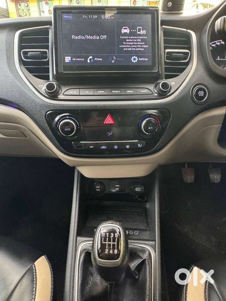 Hyundai Verna 1.5 Sx Petrol Mt, 2020, Petrol