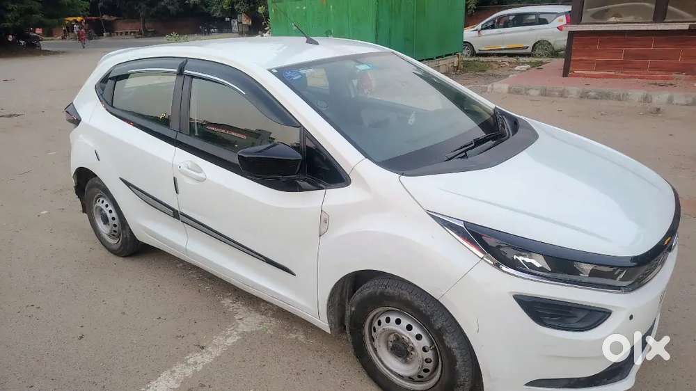 Tata Altroz 1.2 Petrol 2022
