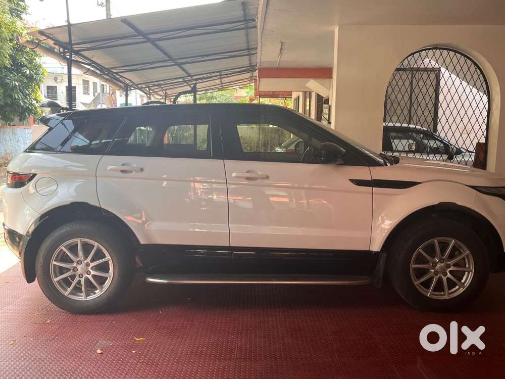 Well Maintained Vehicle With Periodical Service No Accidents Or Damage