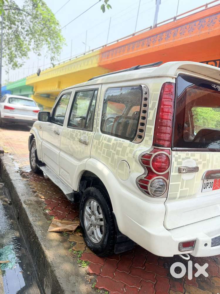Mahindra Scorpio Vlx 2wd Airbag Bsiii, 2013, Diesel