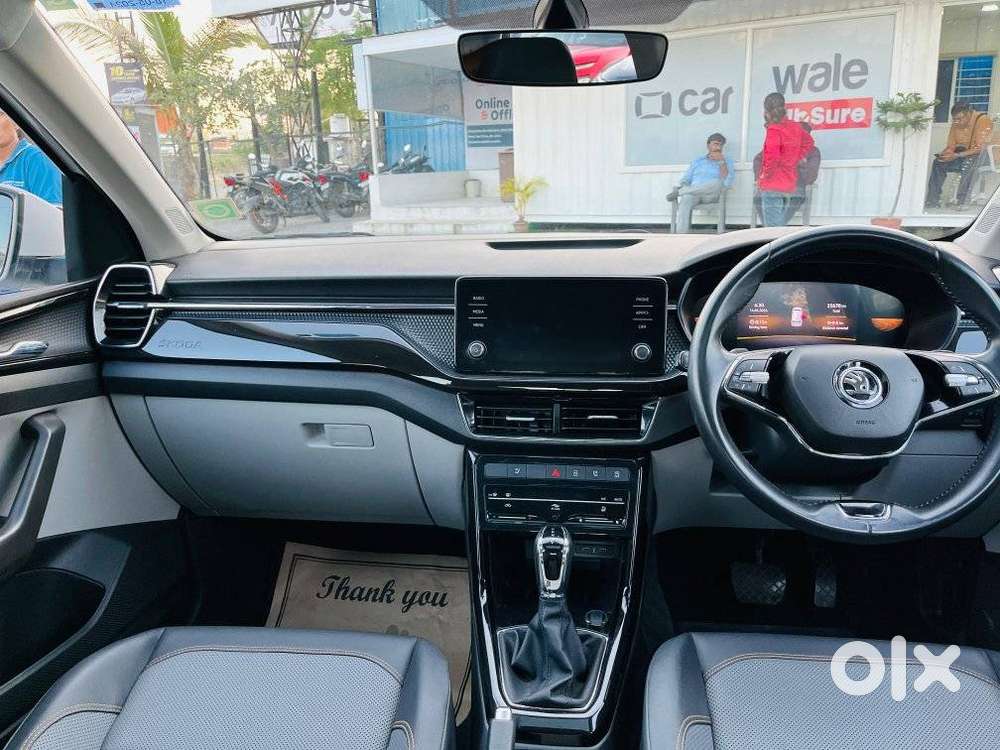 Skoda Kushaq 1.0 Tsi Style At, 2024, Petrol