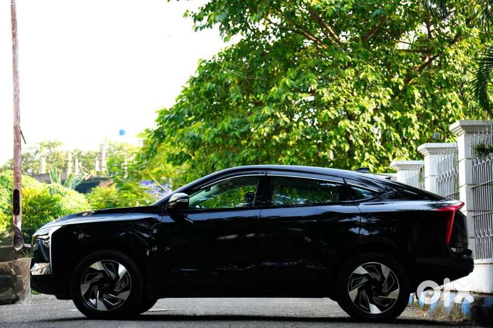 Mahindra Xev 9e Pack Three (top Model), 2025, Electric