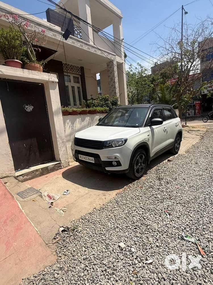 Maruti Suzuki Brezza 2018 Diesel Well Maintained