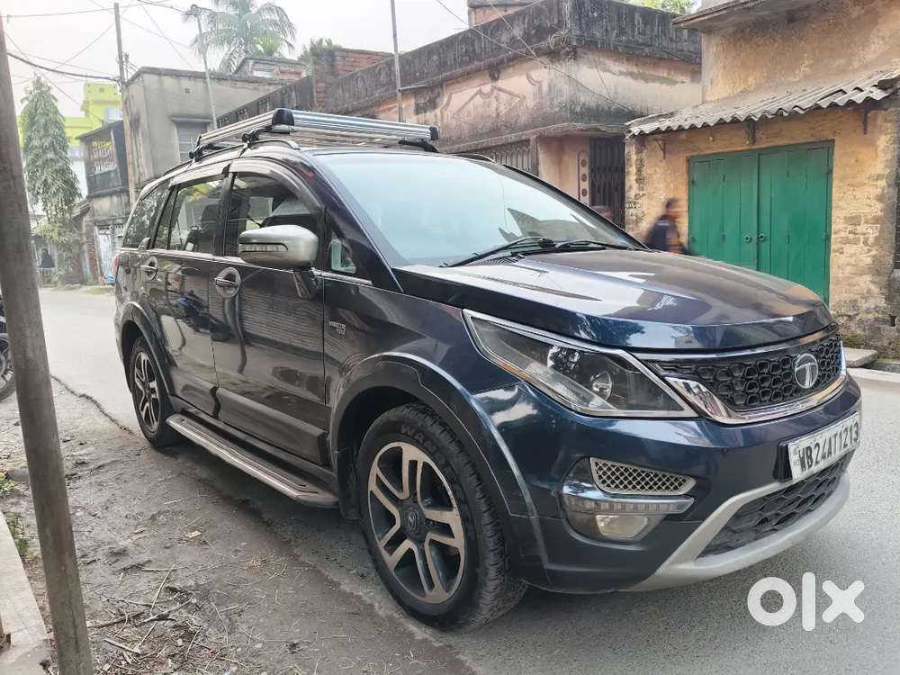 Rare 2019 Tata Hexa Xt 4x2 Manual - Arizona Blue  Premium Suv