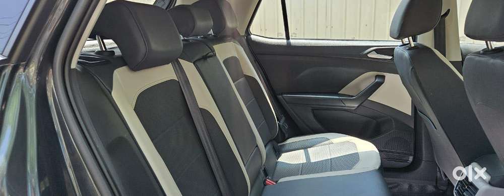 Volkswagen Taigun 1.0 Tsi Topline At, 2022, Petrol