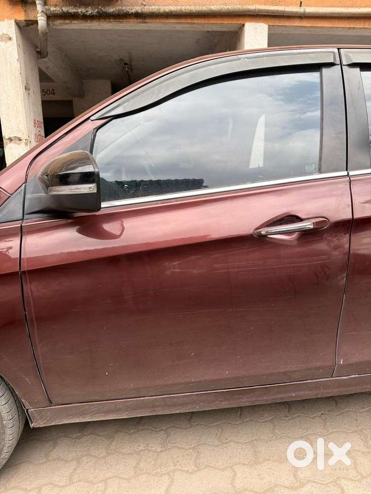 2022 Tata Tigor 60200 Km Car