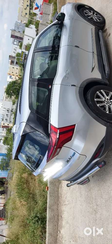 Mahindra Xuv700 2023 Diesel 54000 Km