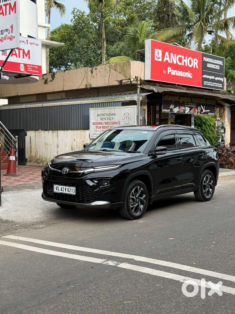 Toyota Urban Cruiser 2023