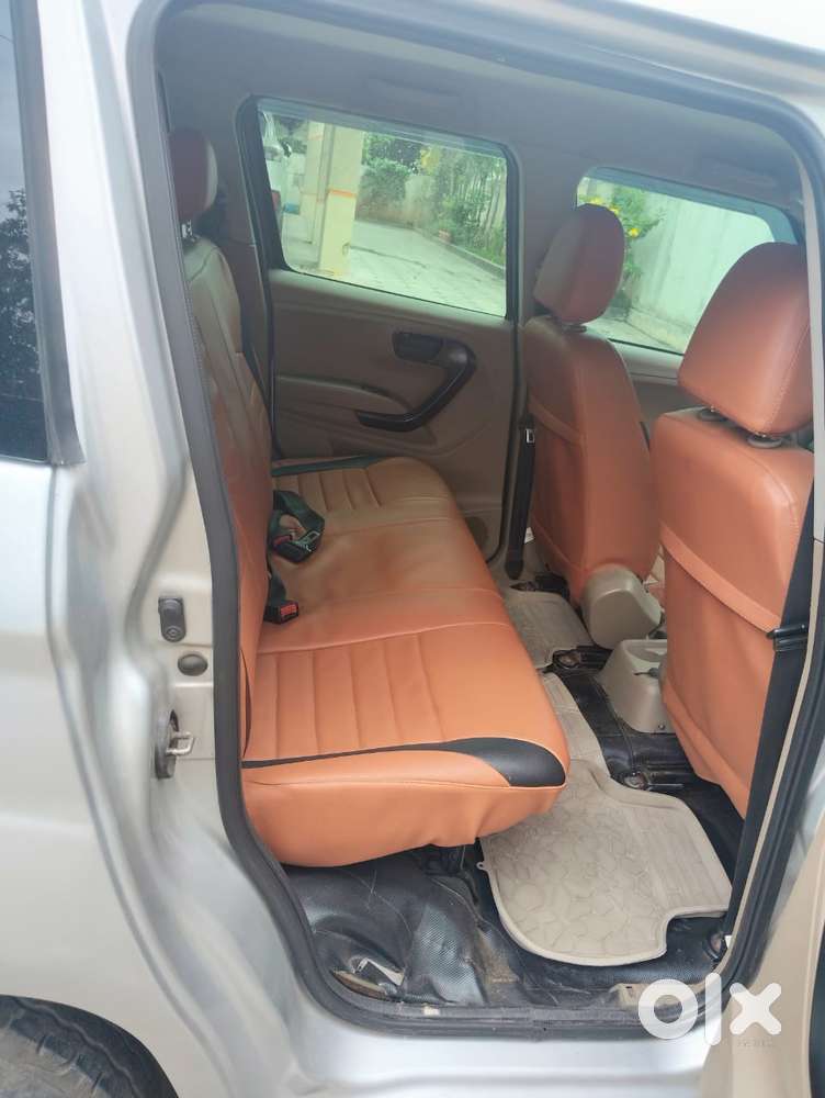 Mahindra Tuv 300 T6 Plus, 2016, Diesel