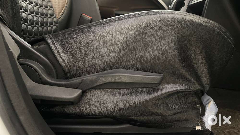 Maruti Suzuki Brezza 1.5 Zxi At Smart Hybrid, 2023, Petrol