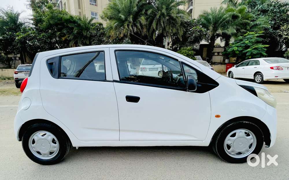 Chevrolet Beat, 2013, Petrol