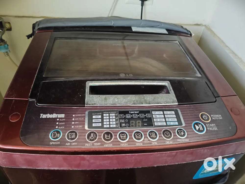 Relocation sale: washing machine in working condition