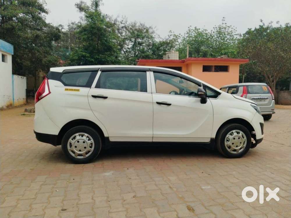 Mahindra Marazzo M2 8str, 2018, Diesel