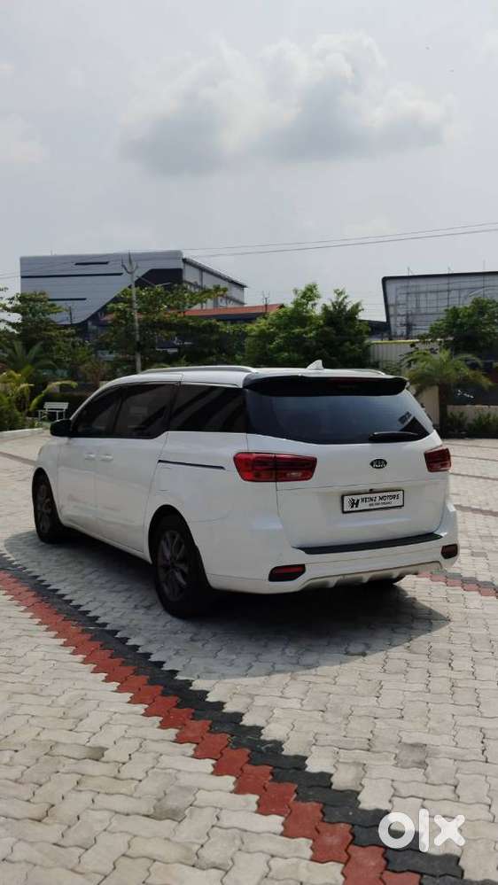 Kia Carnival Limousine, 2021, Diesel