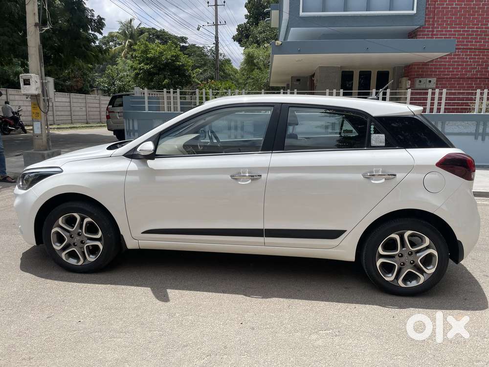 Hyundai I20 Asta Option, 2018, Petrol