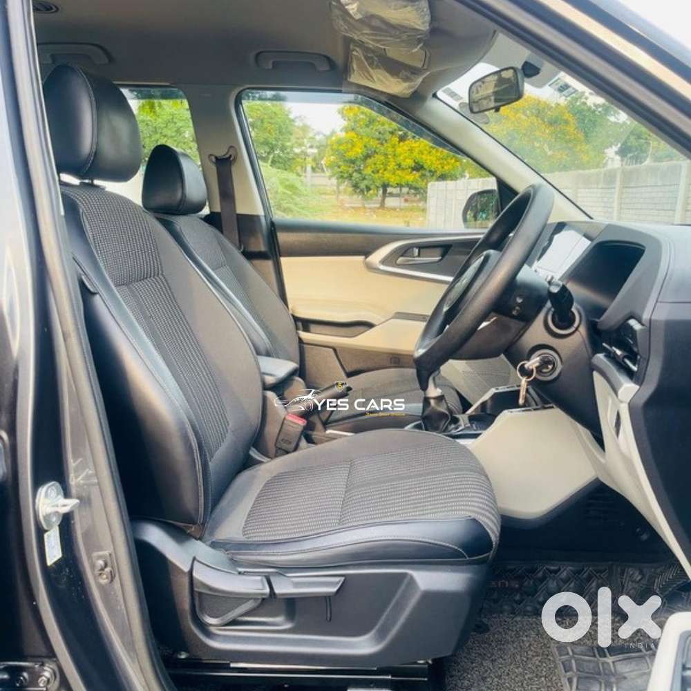 Kia Carens 1.4 Prestige 7 Str, 2023, Petrol