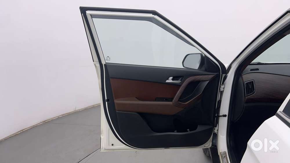 Hyundai Creta 1.6 Sx Plus Petrol At, 2019, Petrol