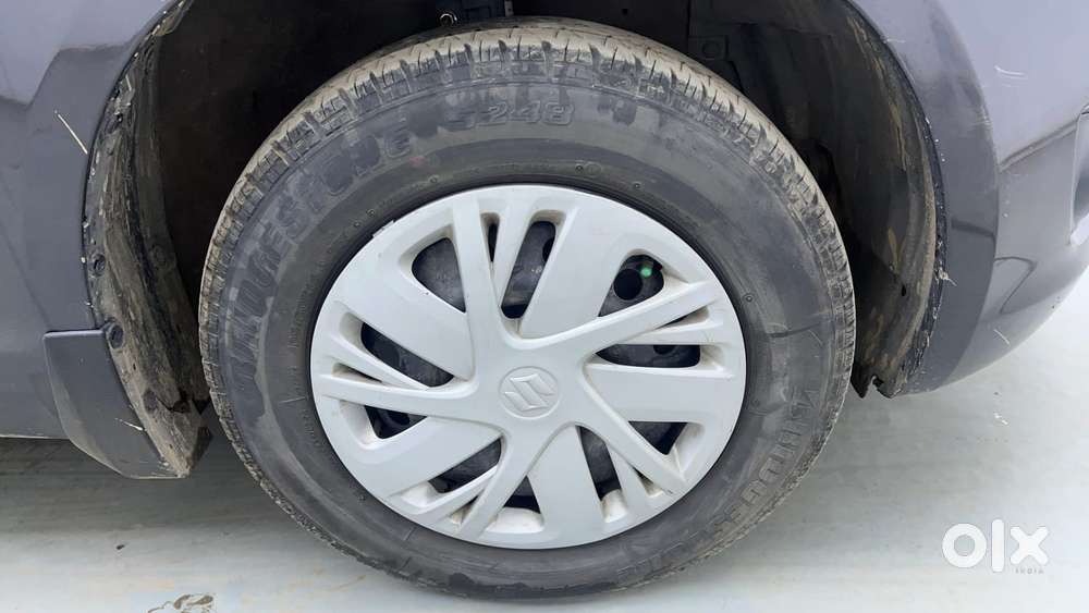Maruti Suzuki Swift Vvt Vxi, 2015, Petrol