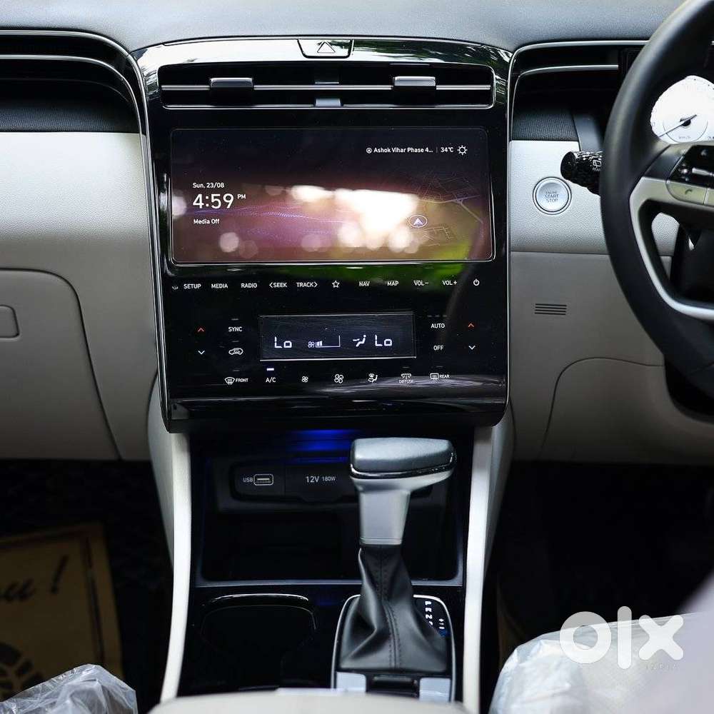 Hyundai Tucson Signature 2.0 At Petrol, 2023, Petrol