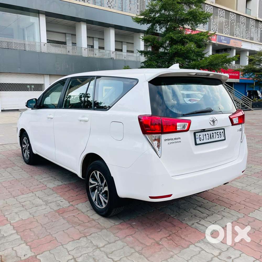 Toyota Innova Crysta 2.4 G Mt 8s, 2021, Diesel