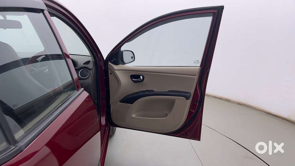 Hyundai I10 Sportz 1.1 Irde2, 2016, Petrol