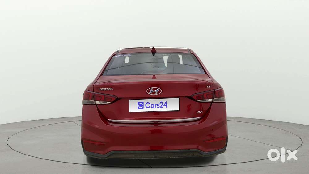 Hyundai Verna 1.6 Sx (o) Vtvt, 2019, Petrol