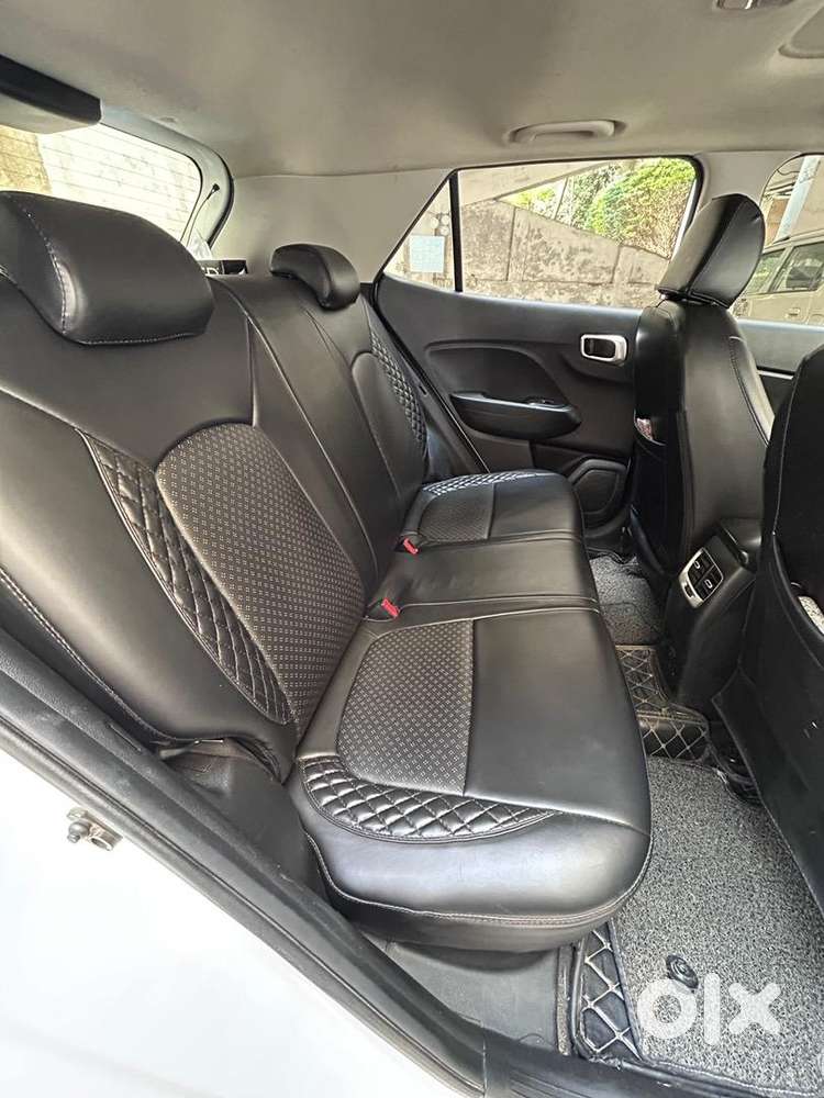 Hyundai Venue 2019 Petrol Well Maintained