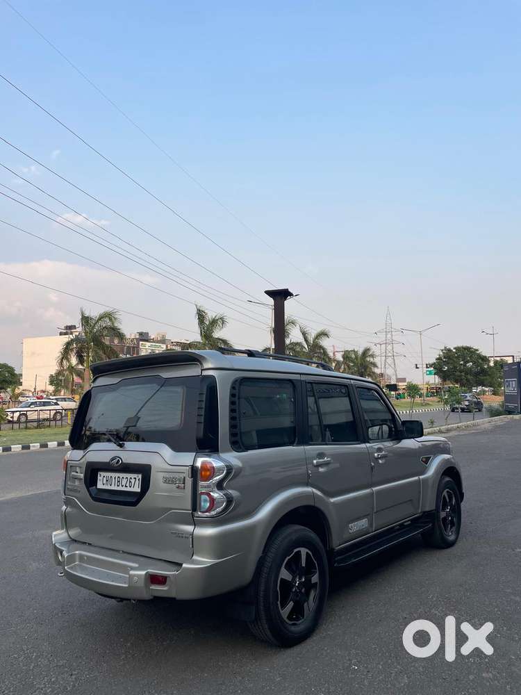 Mahindra Scorpio 1.99 S10, 2015, Diesel